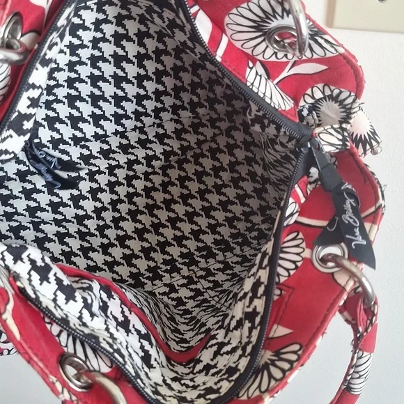 Vera Bradley Sophie Bag Deco Daisy Red White Black Floral Quilted Shoulder Bag - Picture 7 of 15